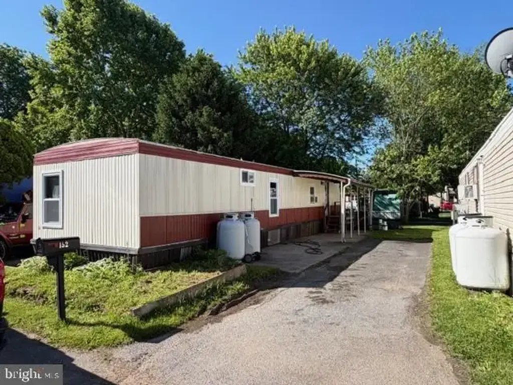 152 Park Dr, MIDDLETOWN