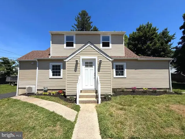407 W Summit Ave, Wilmington