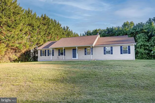 230 Tina Marie Ln, Smyrna