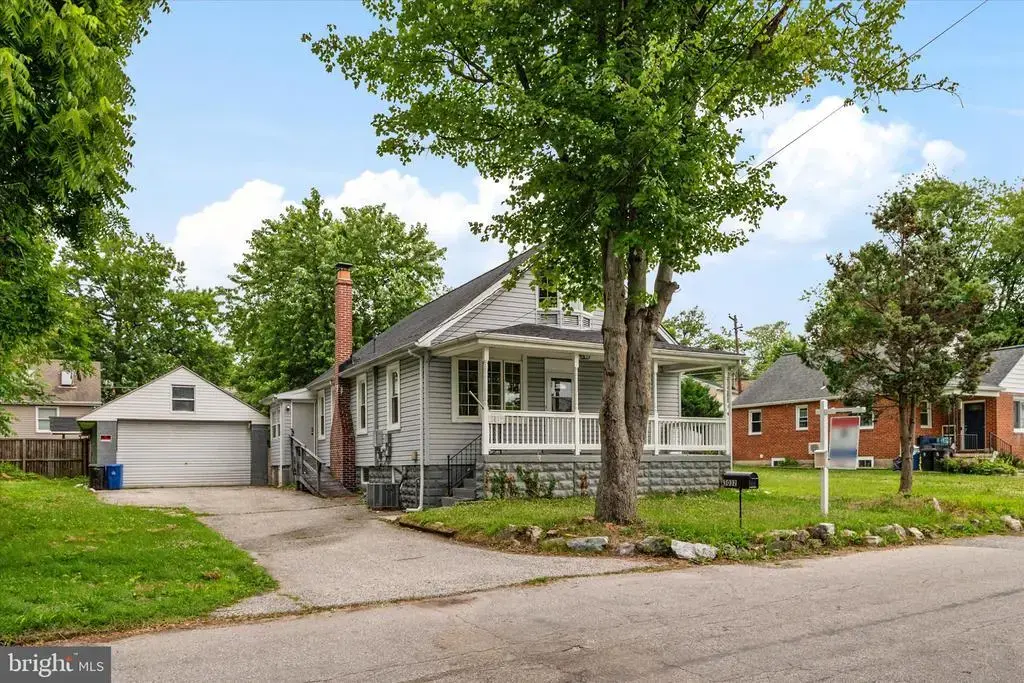 3032 3rd Ave, PARKVILLE