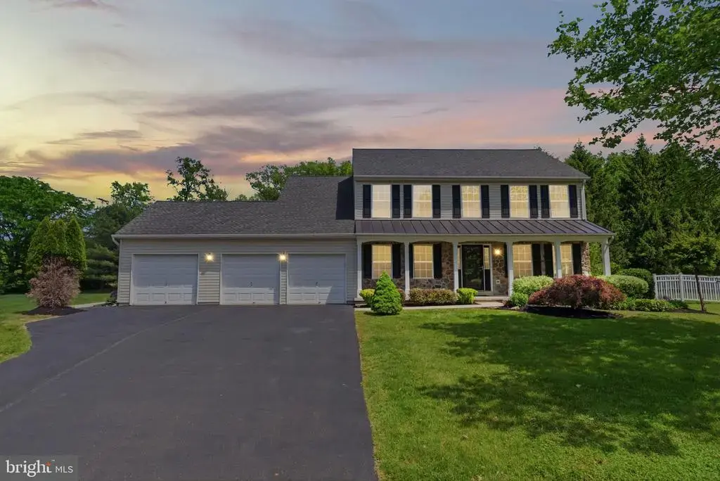 4254 Mia Ln, DOYLESTOWN