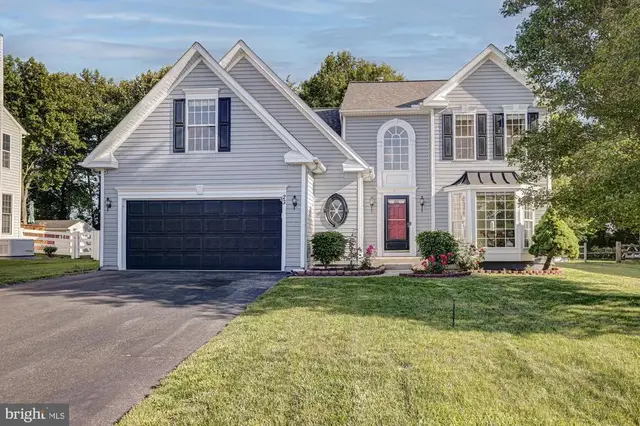23 Browning Cir, Middletown