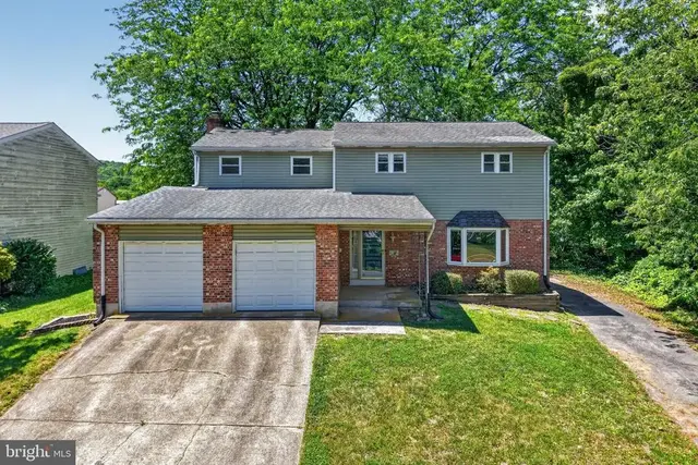 1102 Janice Dr, Newark