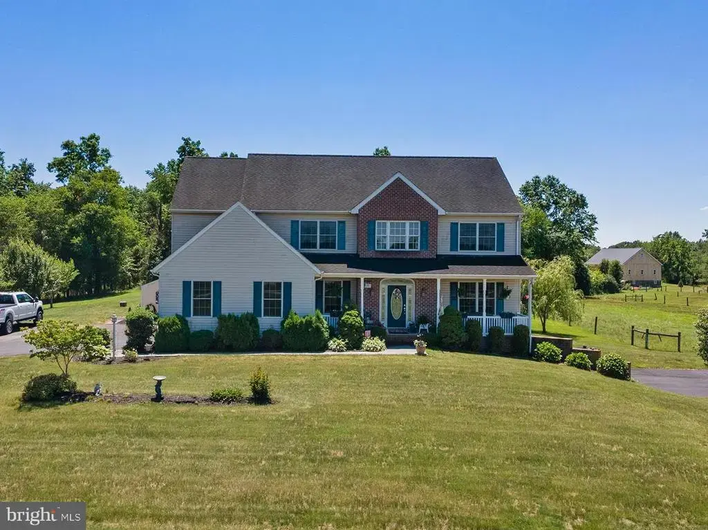 75 Saint Johns Rd W, LITTLESTOWN