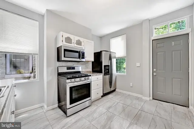 319 E 22nd St #unit 1, Baltimore