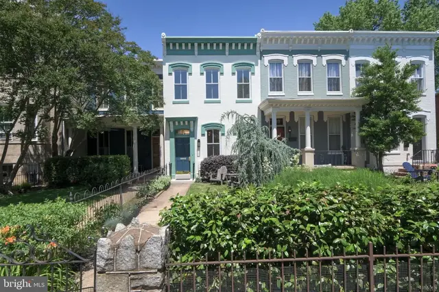 638 North Carolina Ave Se, Washington