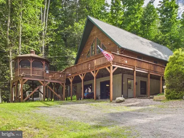 477 Finn Swamp, Lakeville