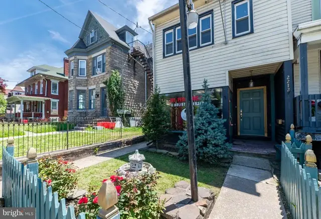 2212 Perkiomen Ave, Reading