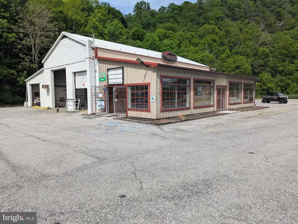 14367 Lincoln Highway, EVERETT