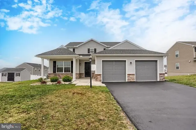 121 Eagle Rd, Dillsburg