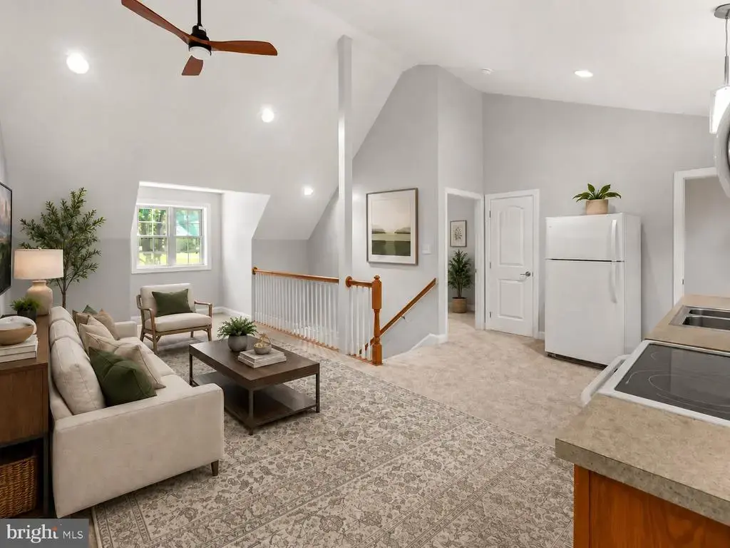 9175 Dubois Rd, CHARLOTTE HALL