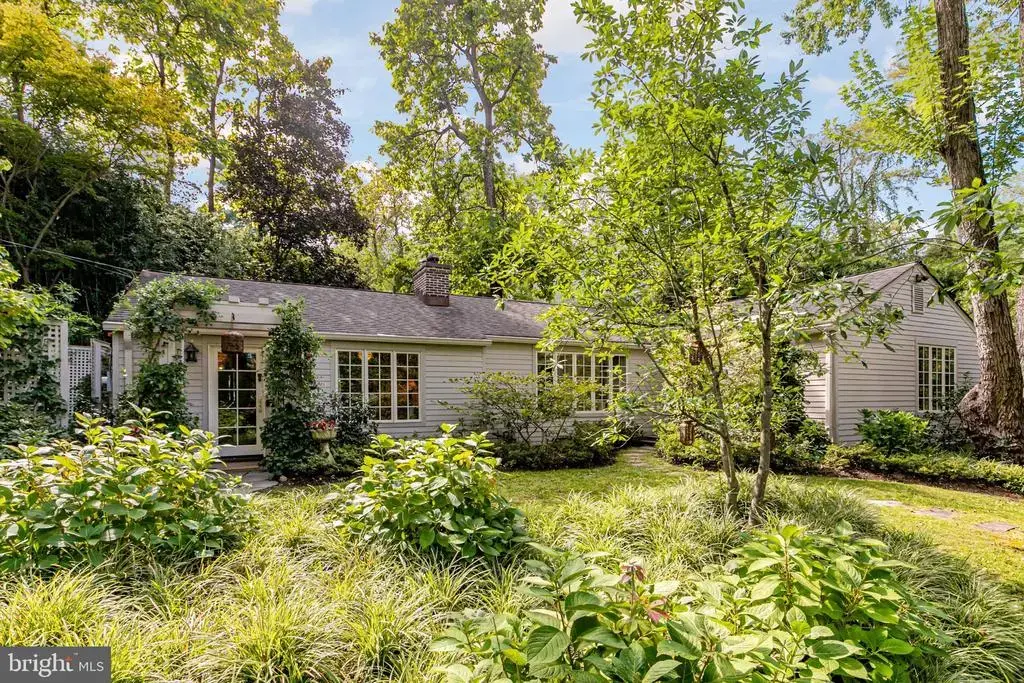 60 Harriet Dr, PRINCETON