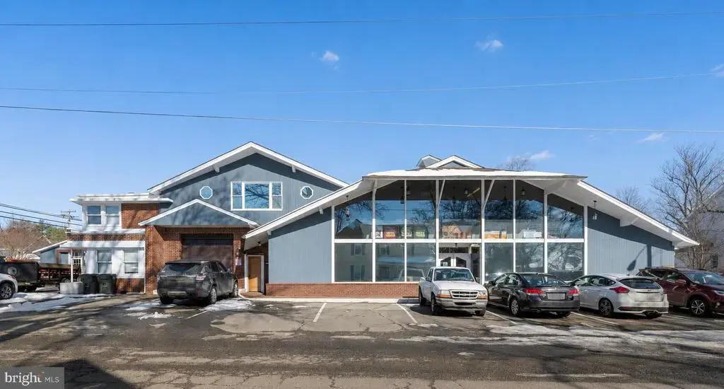 101 E Marshall St, REMINGTON