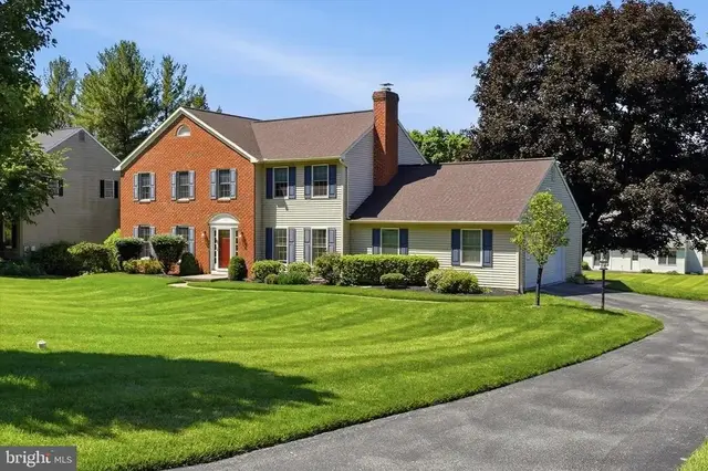 1476 Salomon Ln, Chesterbrook