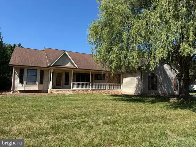 37 John Andrews Dr, Harrington