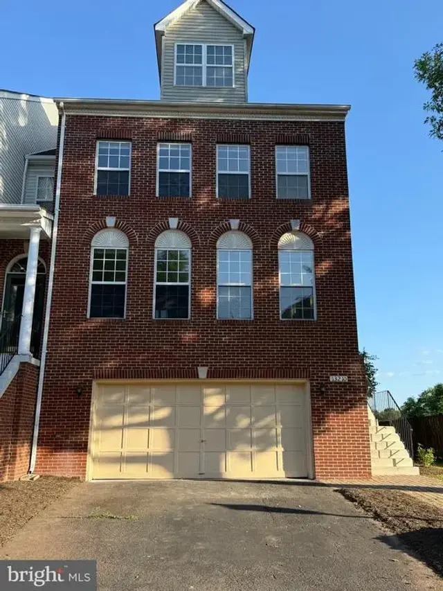 13210 Goose Pond Ln, Fairfax