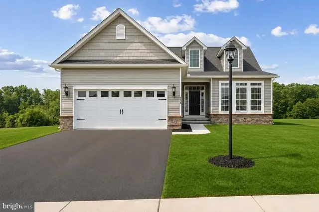 10 Chickadee Ct #c3, Gettysburg