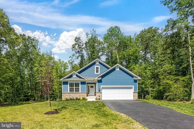 626 Long Meadow Dr, Fredericksburg