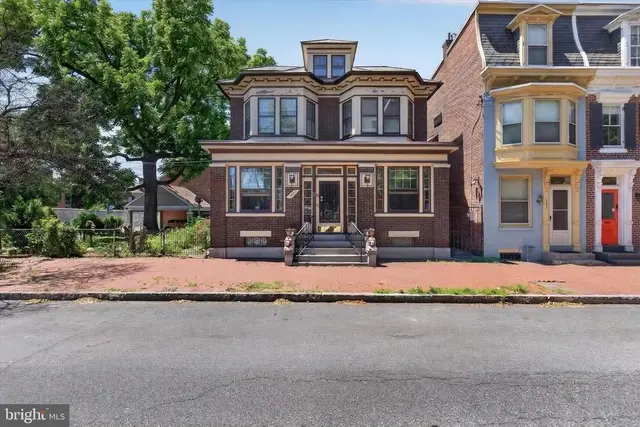 1222 Green St, Harrisburg
