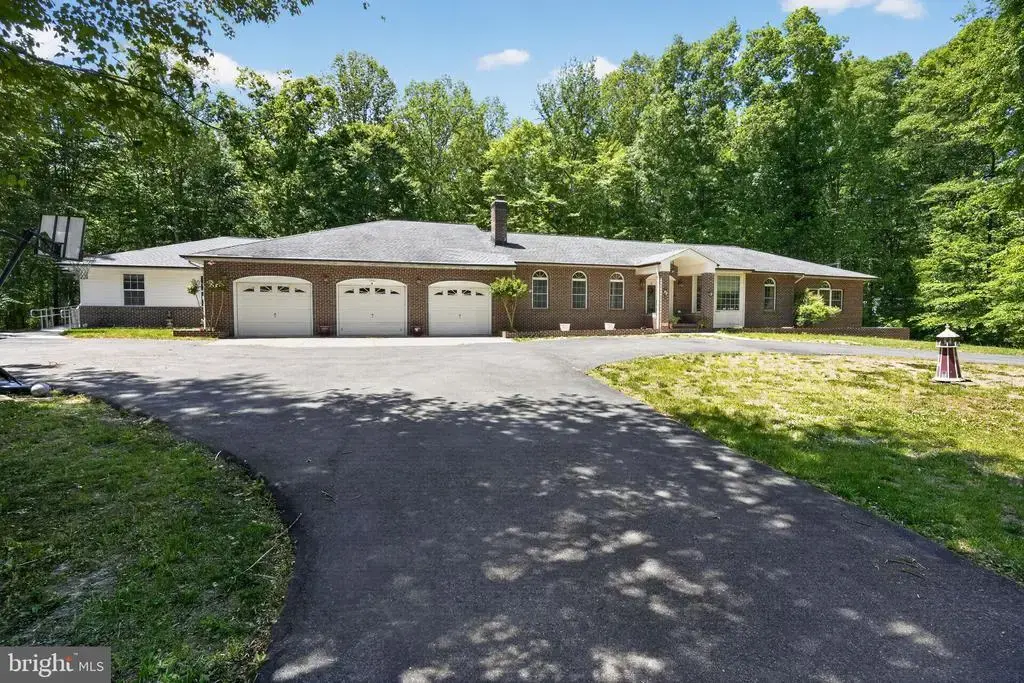 15350 Christy Ln, WALDORF
