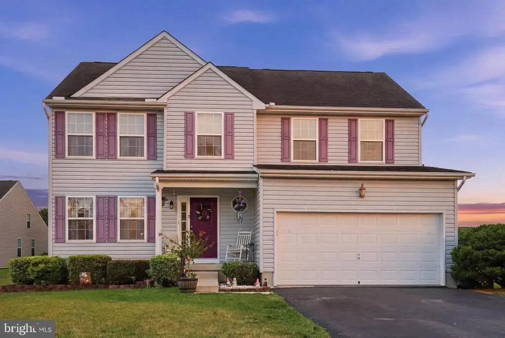 5 Lenape Ln, MILFORD