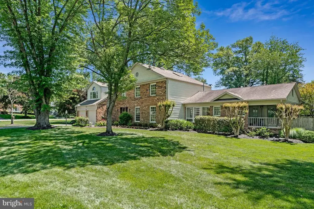 1301 Stone Meadow Way, VIENNA