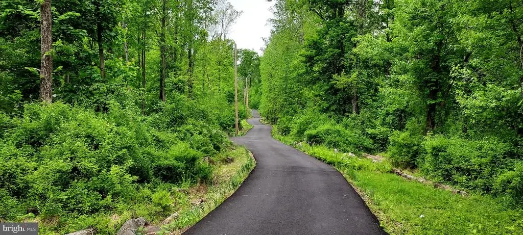 2224-a Quarry Rd, COOPERSBURG