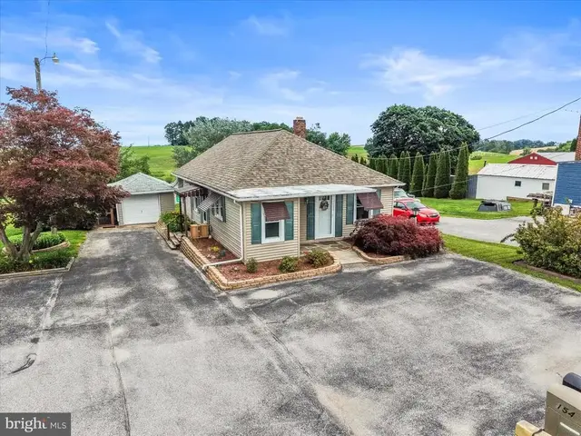 1555 Delta Rd, Felton