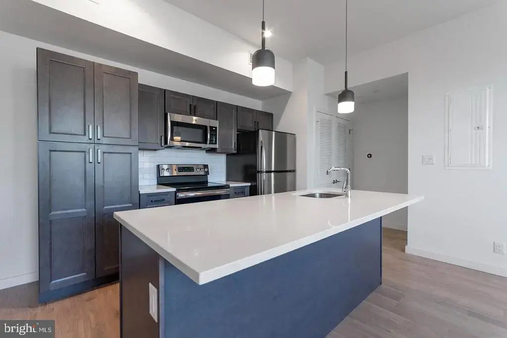 507 S 8th St #unit 301, PHILADELPHIA