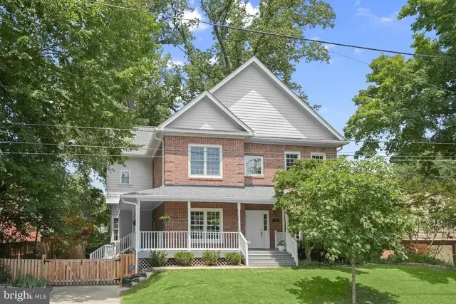 4539 Albemarle St Nw, Washington