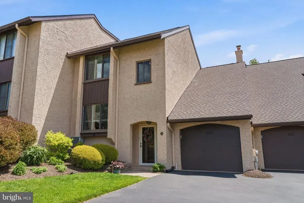 162 Golf Club Dr, LANGHORNE