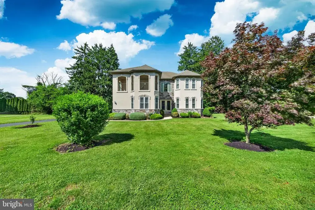 261 Pheasant Dr, HUNTINGDON VALLEY