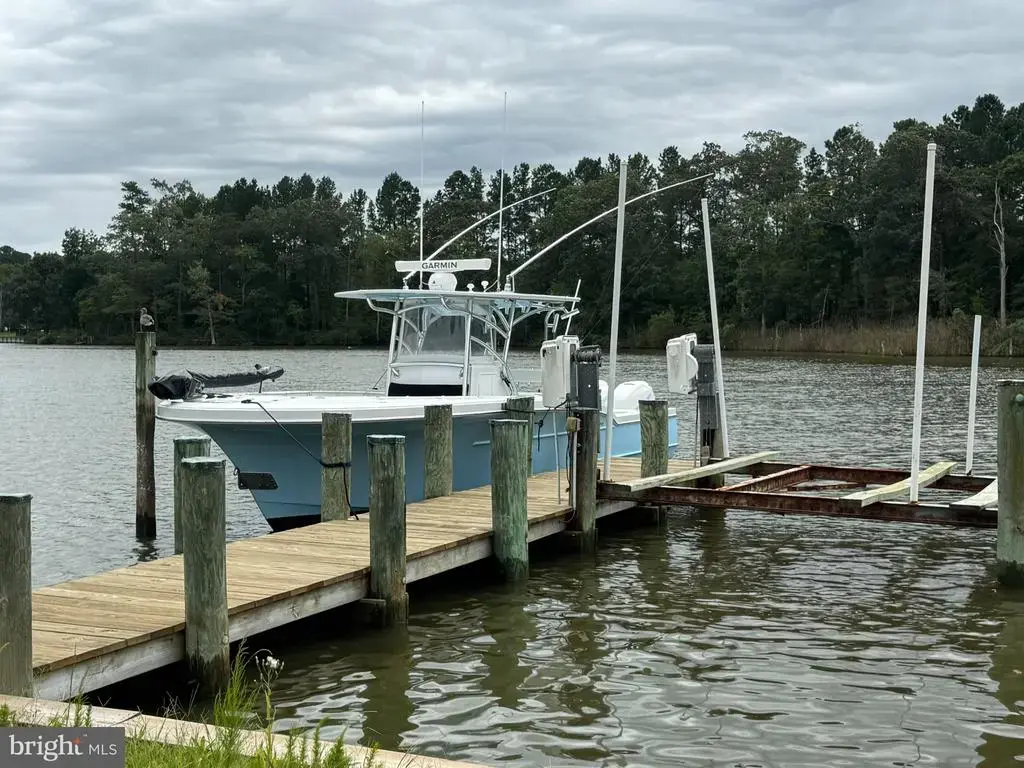 5 Creek Dr, MILLSBORO
