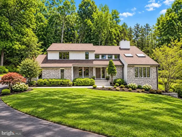 2318 Shaded Brook Dr, Owings Mills