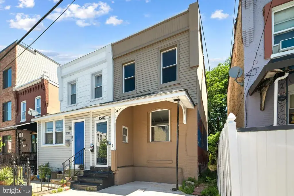 1307 S Hanson St, PHILADELPHIA