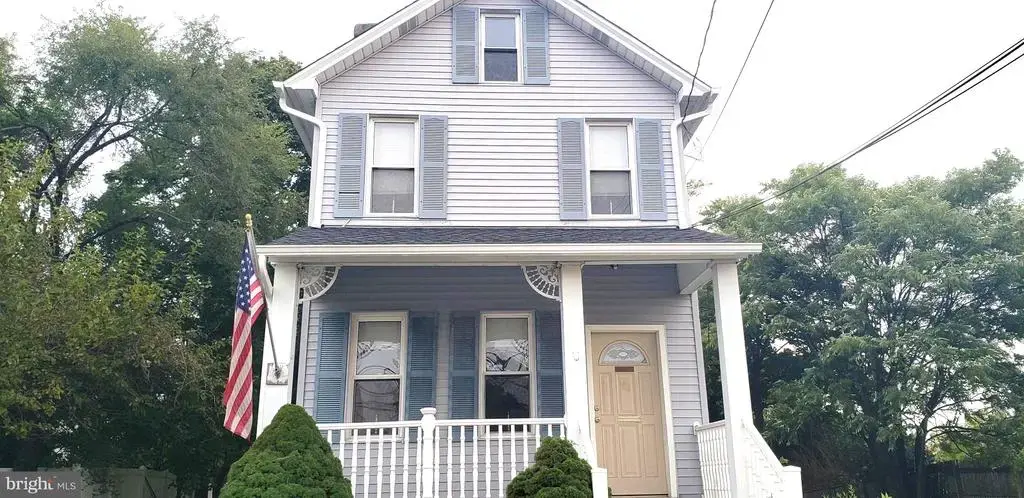 20 W Browning Rd, BELLMAWR