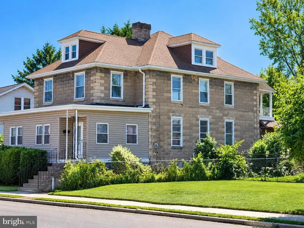 615 S Second Street, CHAMBERSBURG