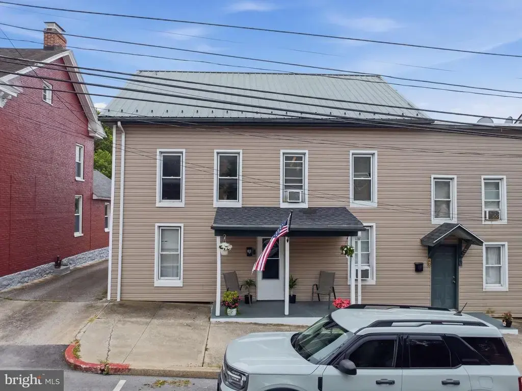 38 W Potomac St W, WILLIAMSPORT
