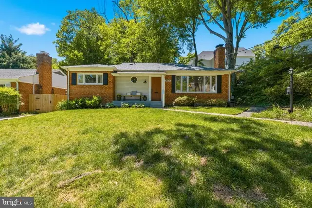 3604 Husted Dr, Chevy Chase