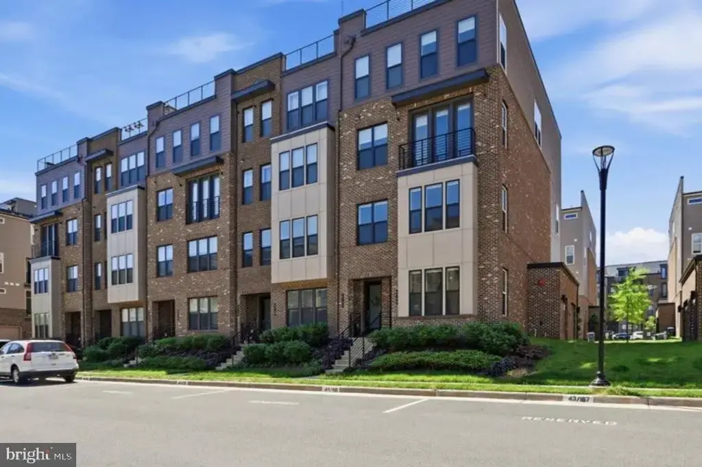 4744 Tatum Mill Way #509, CHANTILLY