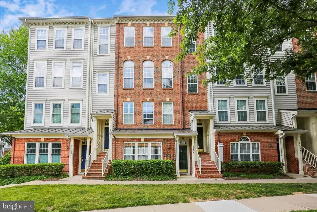 647-b Main St #647-b, GAITHERSBURG
