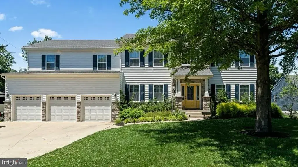 321 W Richardson Ave, LANGHORNE