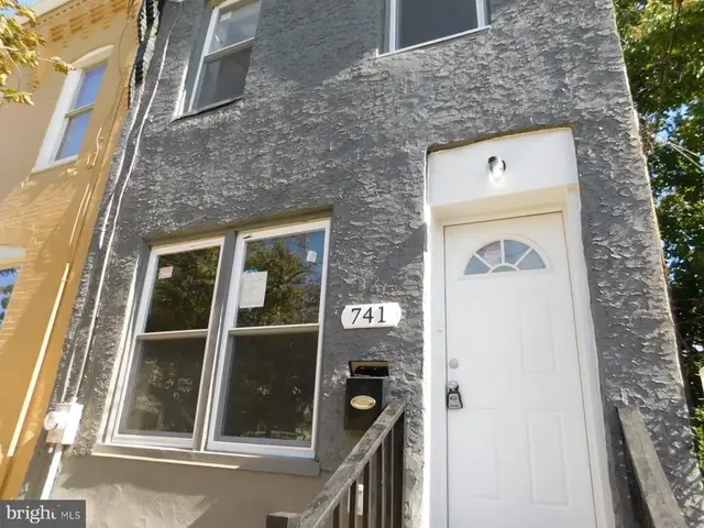 741 N 39th St, Philadelphia