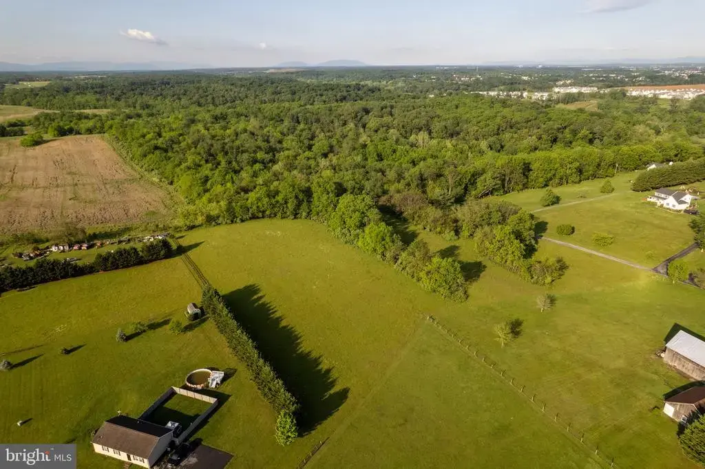Rose Hill Lane, BERRYVILLE