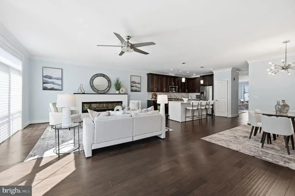 43565 Michigan Sq, LEESBURG