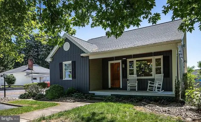 171 S Hanover St, Hummelstown