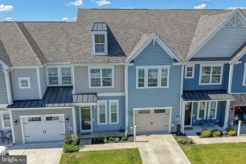38060 Cross Gate Rd, millville