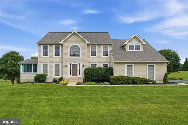 3410 Tuckaway Dr, Mount Airy