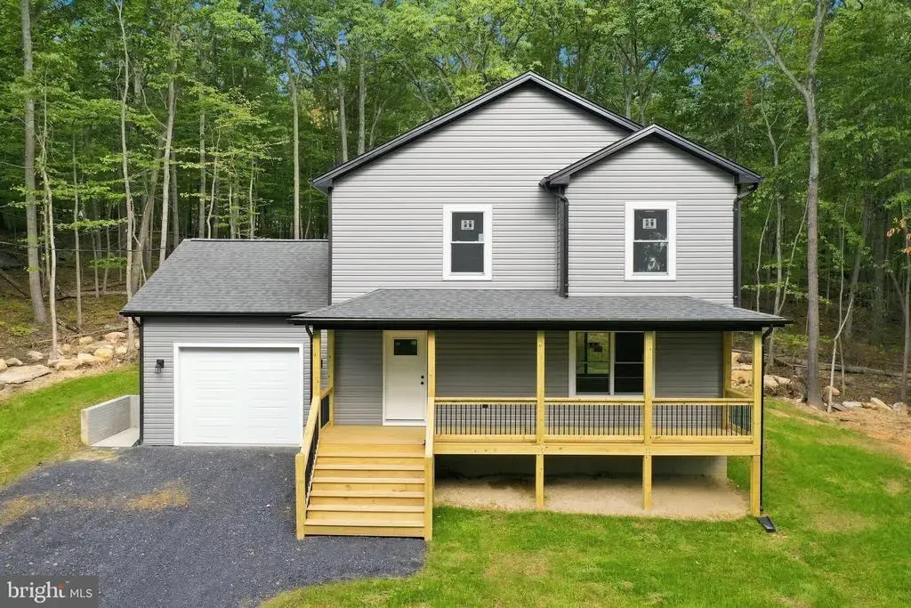 813 Crow Dr, WINCHESTER