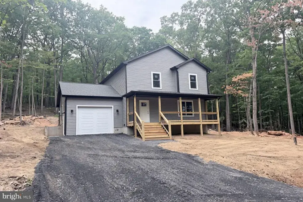 813 Crow Dr, WINCHESTER